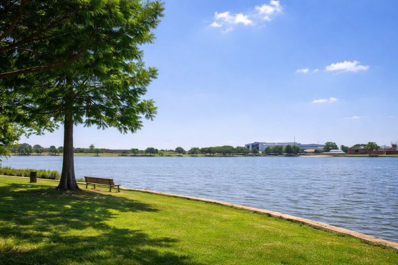 Lake Dallas, TX
